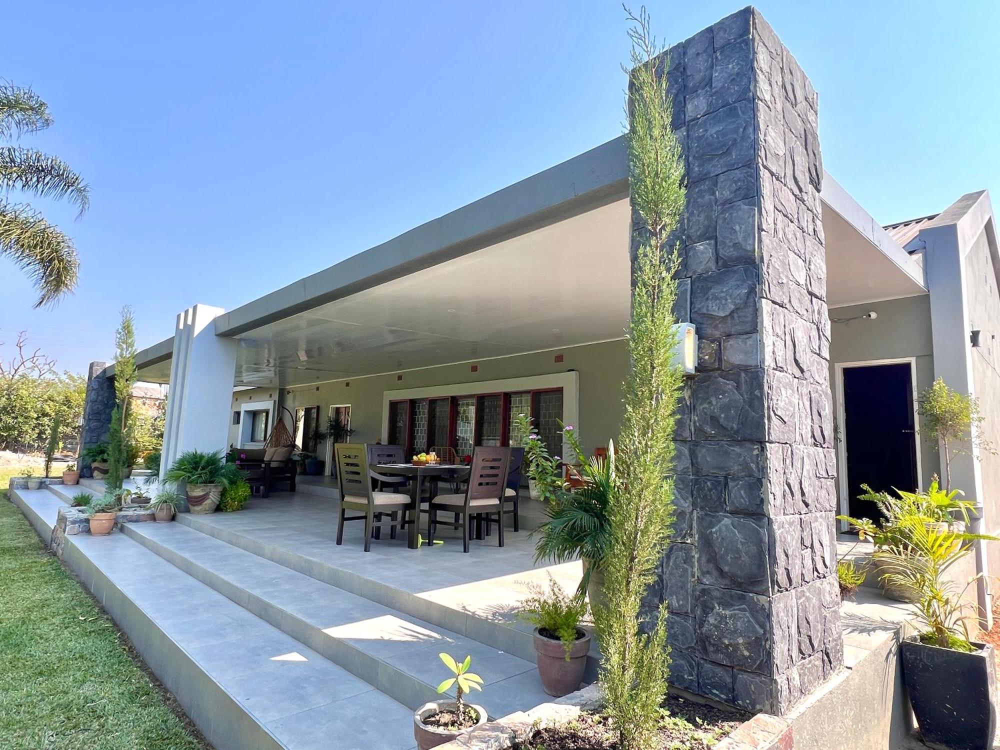 Summerfields & Gardens Lodge Kitwe Exterior photo